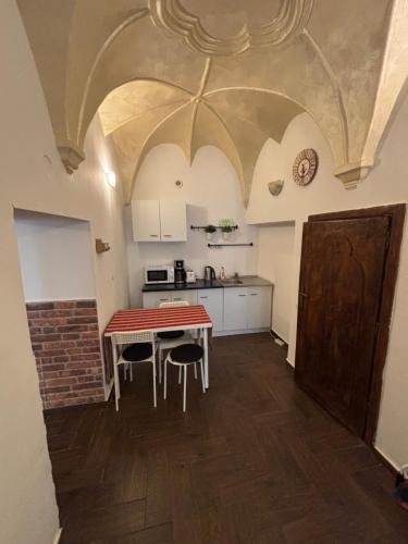 Η κουζίνα ή μικρή κουζίνα στο Brasov Gondola Apartments