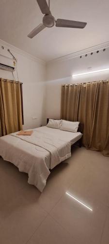 Postel nebo postele na pokoji v ubytování Comodita Home