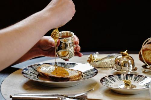 Mâncare la sau în apropiere de acest hotel