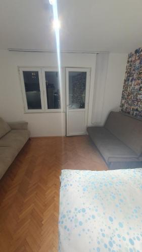 Imagen de la galería de shared rooms, en Pristina