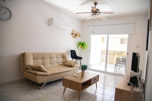 Pontou 2-bedroom Apartment in Larnaca