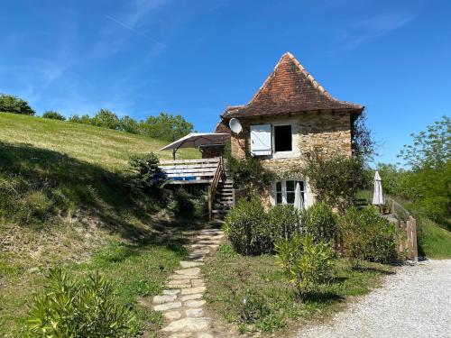 la cachette bas