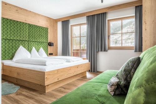 Postel nebo postele na pokoji v ubytování Bio Bauernhof Schweizerhof