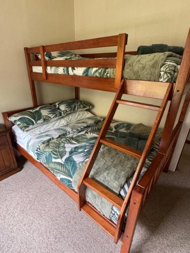 Ένα ή περισσότερα κρεβάτια σε δωμάτιο στο Riverslea on Farndon