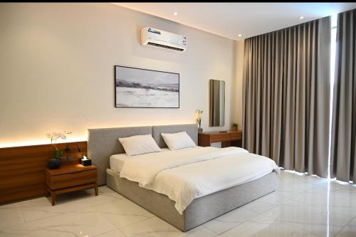 Postel nebo postele na pokoji v ubytování elite retreat