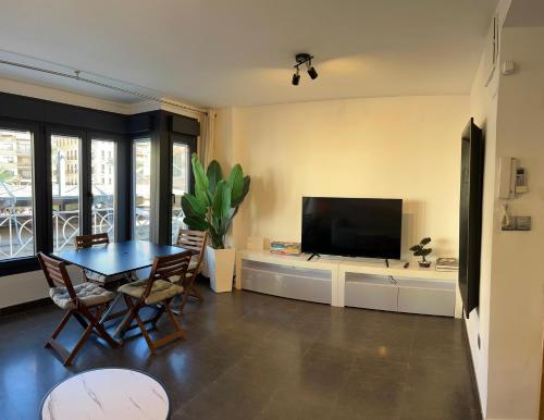 Beautiful apartment in the city center