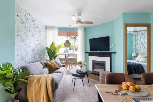 Χώρος καθιστικού στο Costa de Madrid IV Tourist Apartments