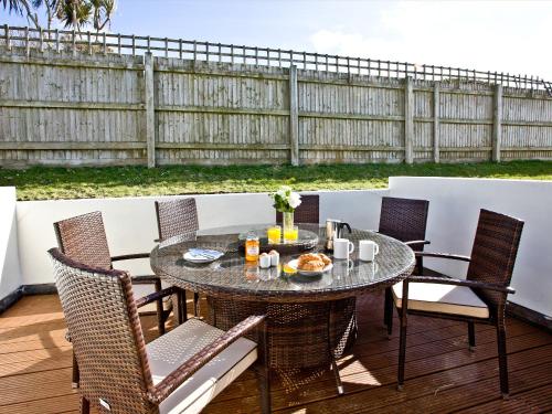 Mad i feriehuset eller i nærheden