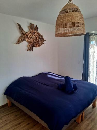 Ένα ή περισσότερα κρεβάτια σε δωμάτιο στο Le Repaire Secret, studio cosy et calme Narbonne