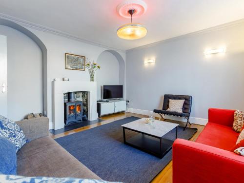 Μια τηλεόραση ή/και κέντρο ψυχαγωγίας στο The Square