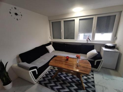 Posezení v ubytování Stan na dan - zvijezda Danica Kozarska Dubica