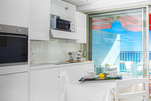 Studio front de mer avec parking privé