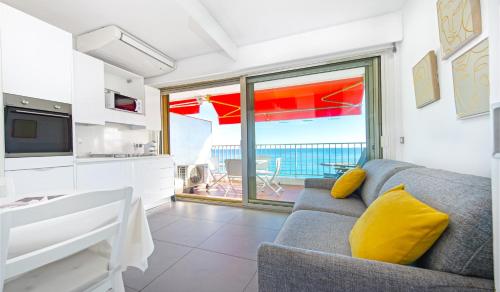 Studio front de mer avec parking privé