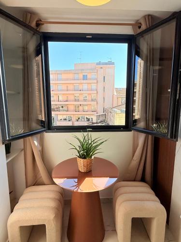 Place Massena - Small Peaceful Haven