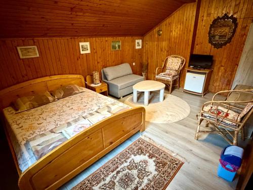 Postel nebo postele na pokoji v ubytování Niya Guest House