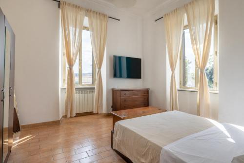 Piramide Maison-Rustic Elegance in Rome