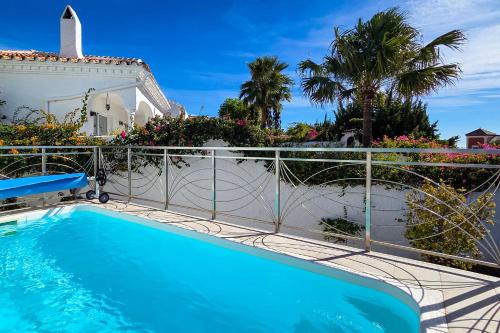 Casa Feliz Capistrano Nerja