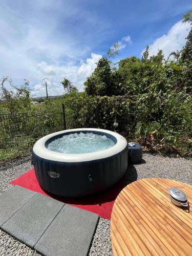 Φωτογραφία από το άλμπουμ του Studio 24h24 & 7j7 σε Petite Ile