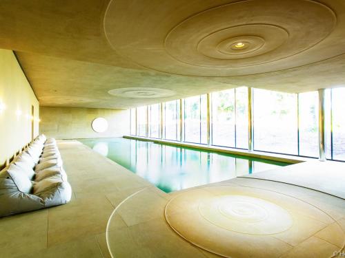 Swimmingpoolen hos eller tæt på The Manse - Uk42249