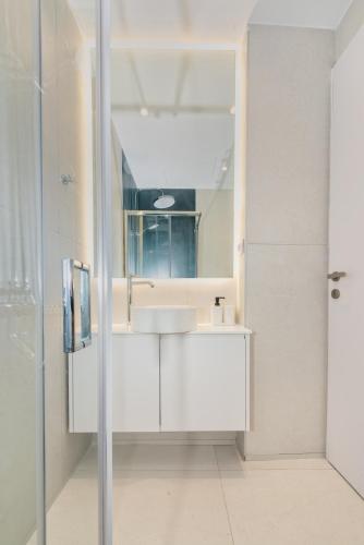 Αthena Studio 3