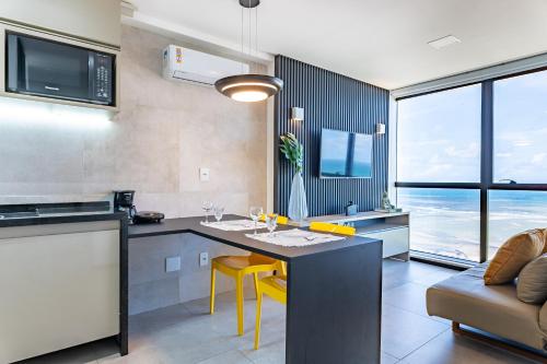 BHS Flat a beira mar 2105