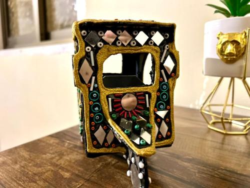 Φωτογραφία από το άλμπουμ του Heaven Four Suites στο Καράτσι