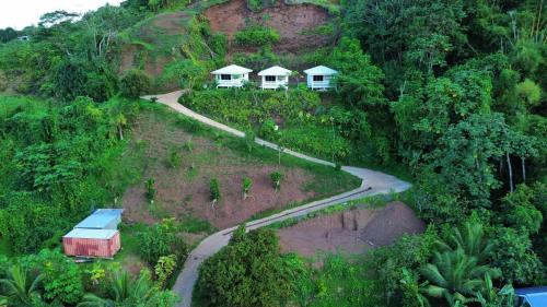 TaputapuapeaにあるVaiurua Horizonの山上家屋上空