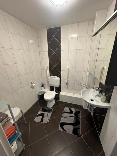 Ένα μπάνιο στο Overnight jewel