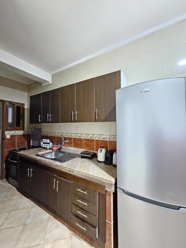 Η κουζίνα ή μικρή κουζίνα στο Sky View Tanger