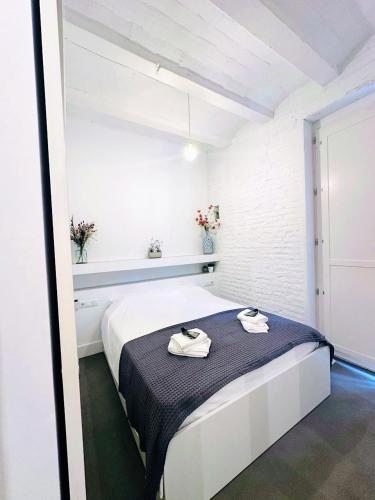 Splendid houses in Valencia