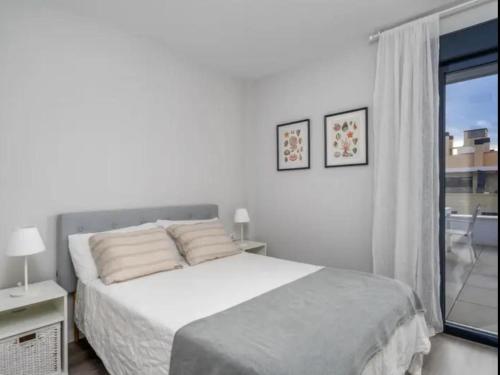 H2M Pacifico Seaview & Terrace & Common Pool