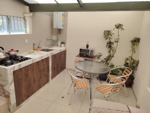 Kuchyň nebo kuchyňský kout v ubytování Centro Cusco Inti