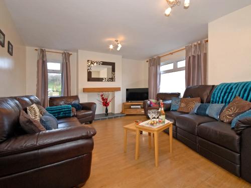 Χώρος καθιστικού στο Tir Deri