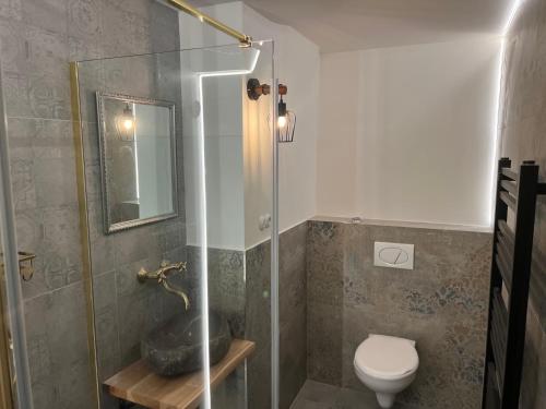 Ένα μπάνιο στο Cassovia Hostel