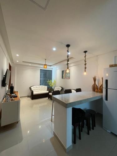 TV a/nebo společenská místnost v ubytování Apartamento 001 Village Tulum