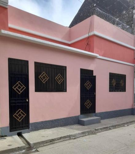 Auberge du Gouverneur, Rue 13-14J, Cap-Haitien, Haiti