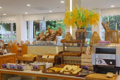 Mad på resortet eller i nærheden