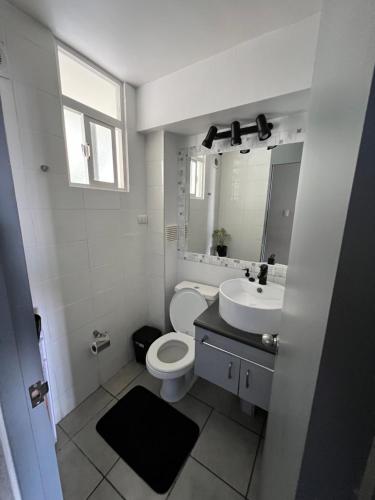 Koupelna v ubytování Depto. Arriendo Diario - La Serena