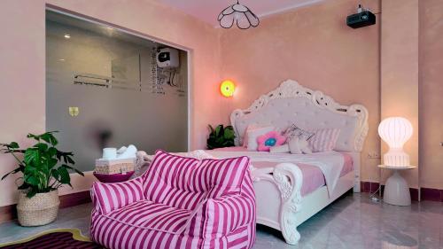 Ένα ή περισσότερα κρεβάτια σε δωμάτιο στο Katka Hotel River 2 Hai Phong