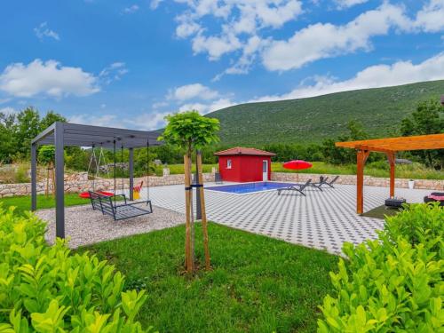 Gallery image of Holiday home in Slivno with swimming pool in Slivno