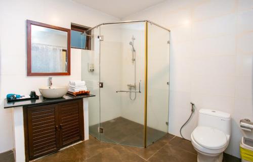 Koupelna v ubytování Rock Water Bay Beach Resort & Spa