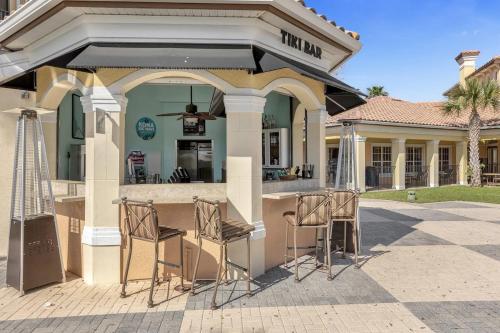 Family-Friendly 3-Bedroom Condo for 6 and 5 min to Disney photo 26