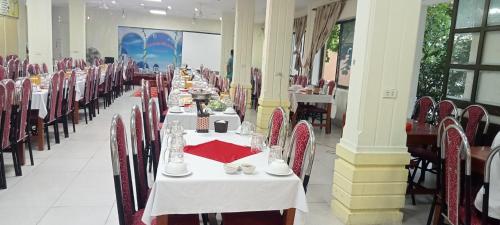 Fotografie z fotogalerie ubytování Khách Sạn Viễn Đông v destinaci Dong Quan