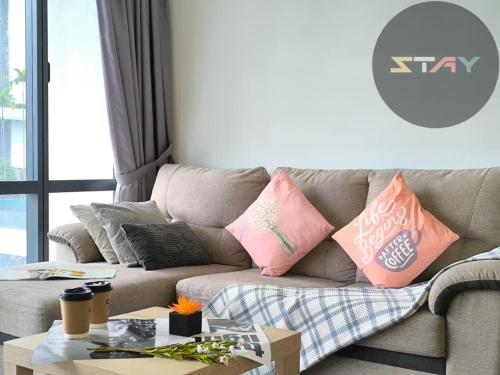 GM 3Bed Warm N Stylish Family Suite Netflix BySTAY