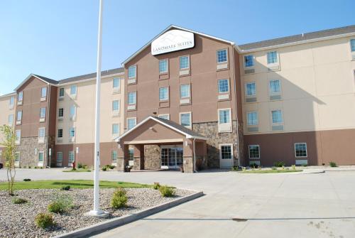 Landmark Suites - Williston – Photos 5