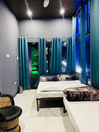 Fotografie z fotogalerie ubytování Almost pahadi resort v destinaci Sari