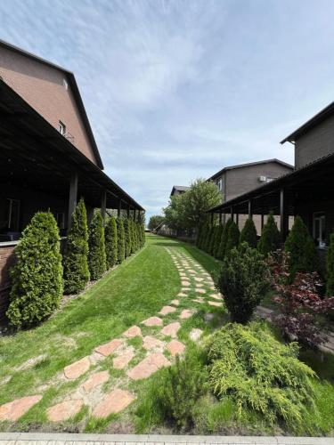 Κήπος έξω από το UCSA-Shelter