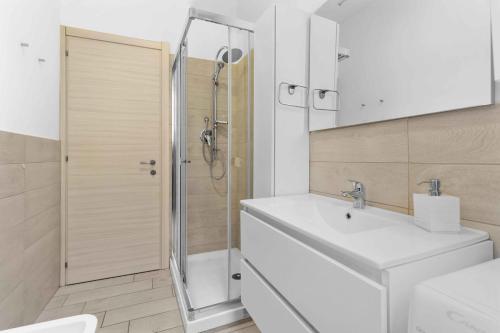 Apartment - Parking and Free Wifi