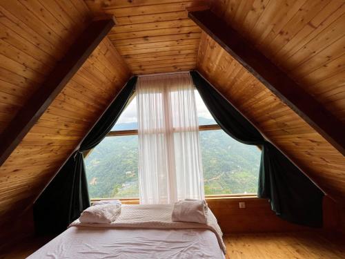 Φωτογραφία από το άλμπουμ του Dreamy Garden Cabin σε Gundauri