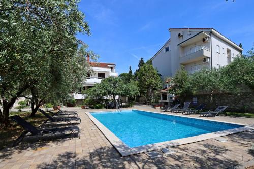 Family-friendly apartments with swimming pool Novalja, Pag - 213